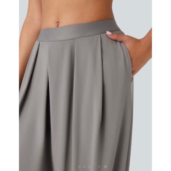 Halara Mid Rise Side Pocket Relax Resort Joggers Sz Large Womens Grey Pleated Fr - Picture 2 of 12